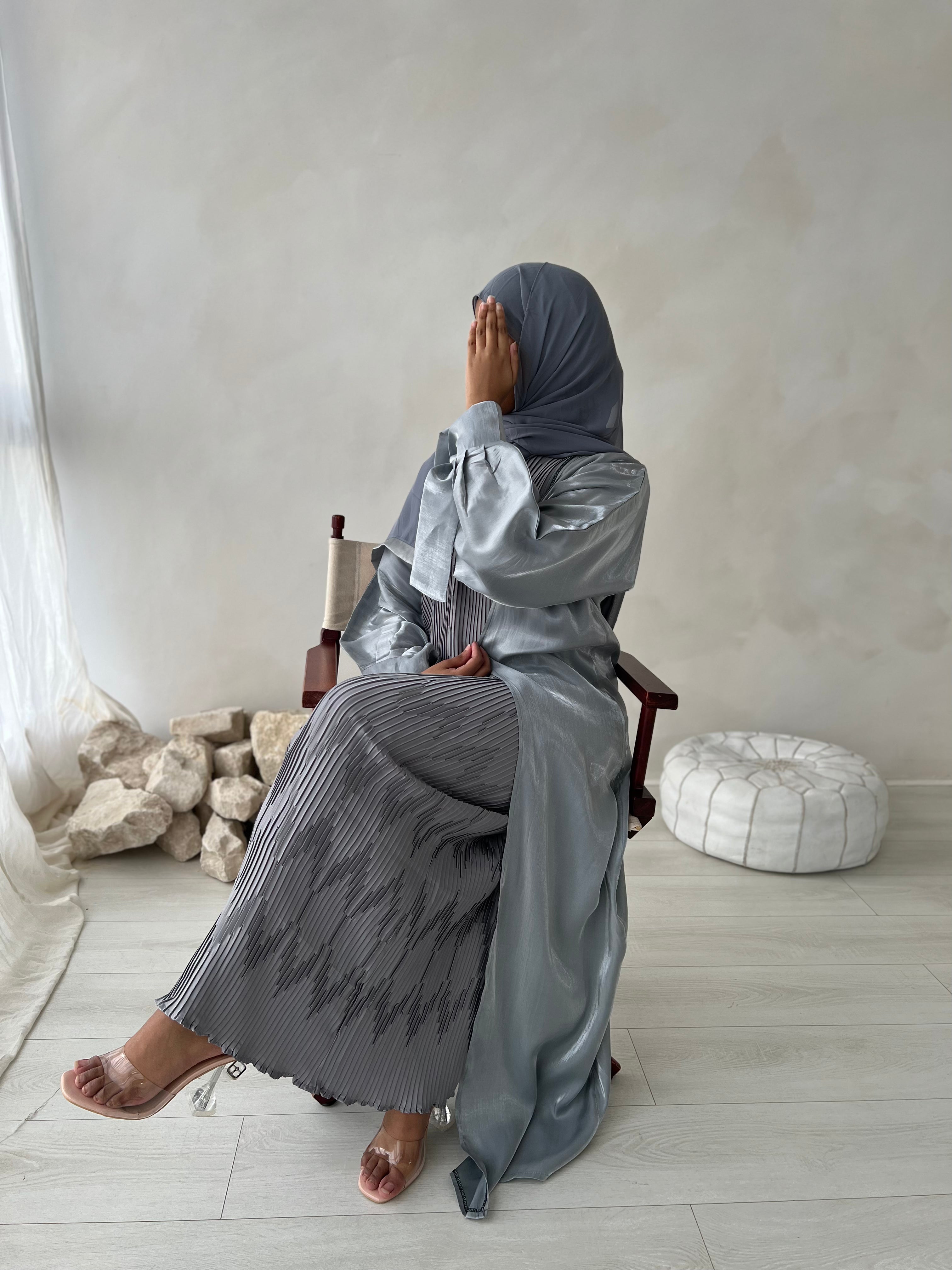 STORM GREY